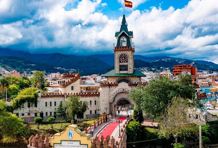 Puerta de la Ciudad, Loja